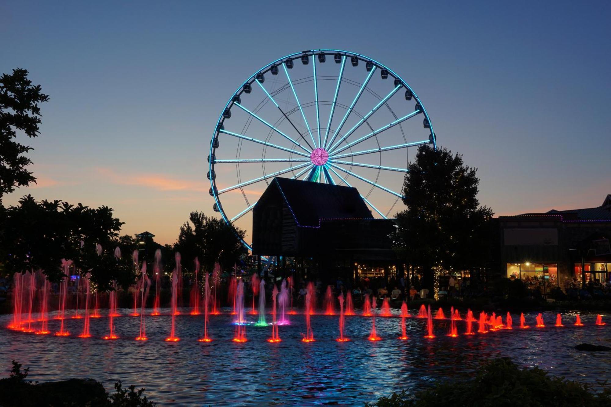 A Stones Throw, You Get 1089 Free Attraction Tickets Per Paid Day, Dollywood And Much More! Pigeon Forge Exteriér fotografie