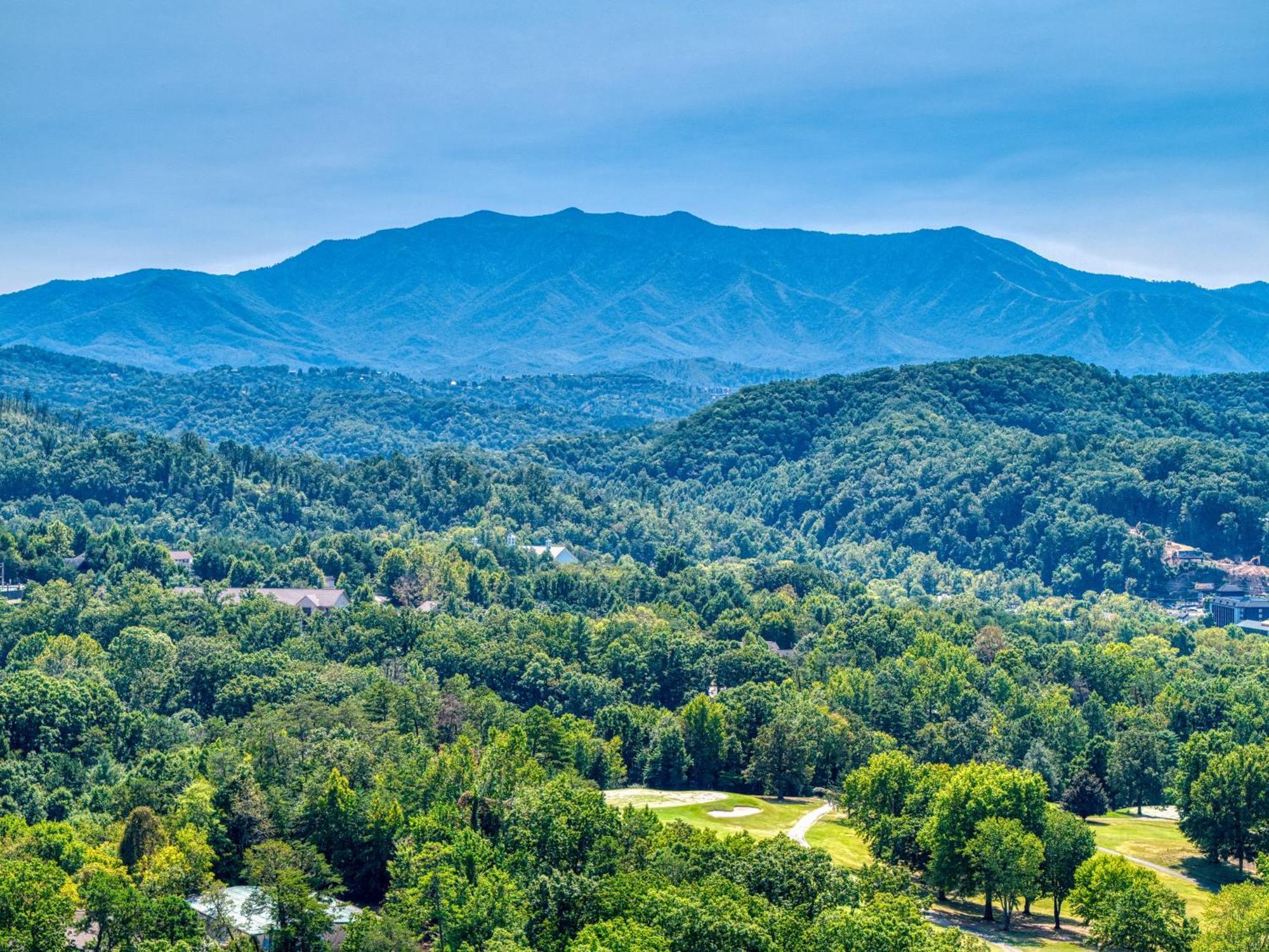 A Stones Throw, You Get 1089 Free Attraction Tickets Per Paid Day, Dollywood And Much More! Pigeon Forge Exteriér fotografie